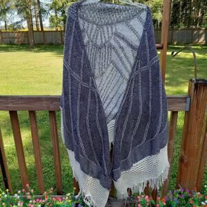 Womens One Size Fringe Crochet Trim Shawl Charcoal Ivory Boho Beachy Grannycore